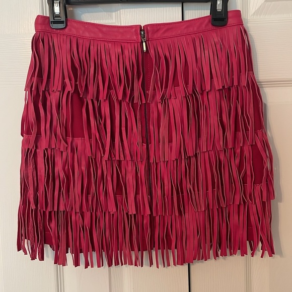CUSP Neumann Marcus Pink Leather Fringed Mini Skirt XS Lined Zipper Sexy EUC - Picture 4 of 9
